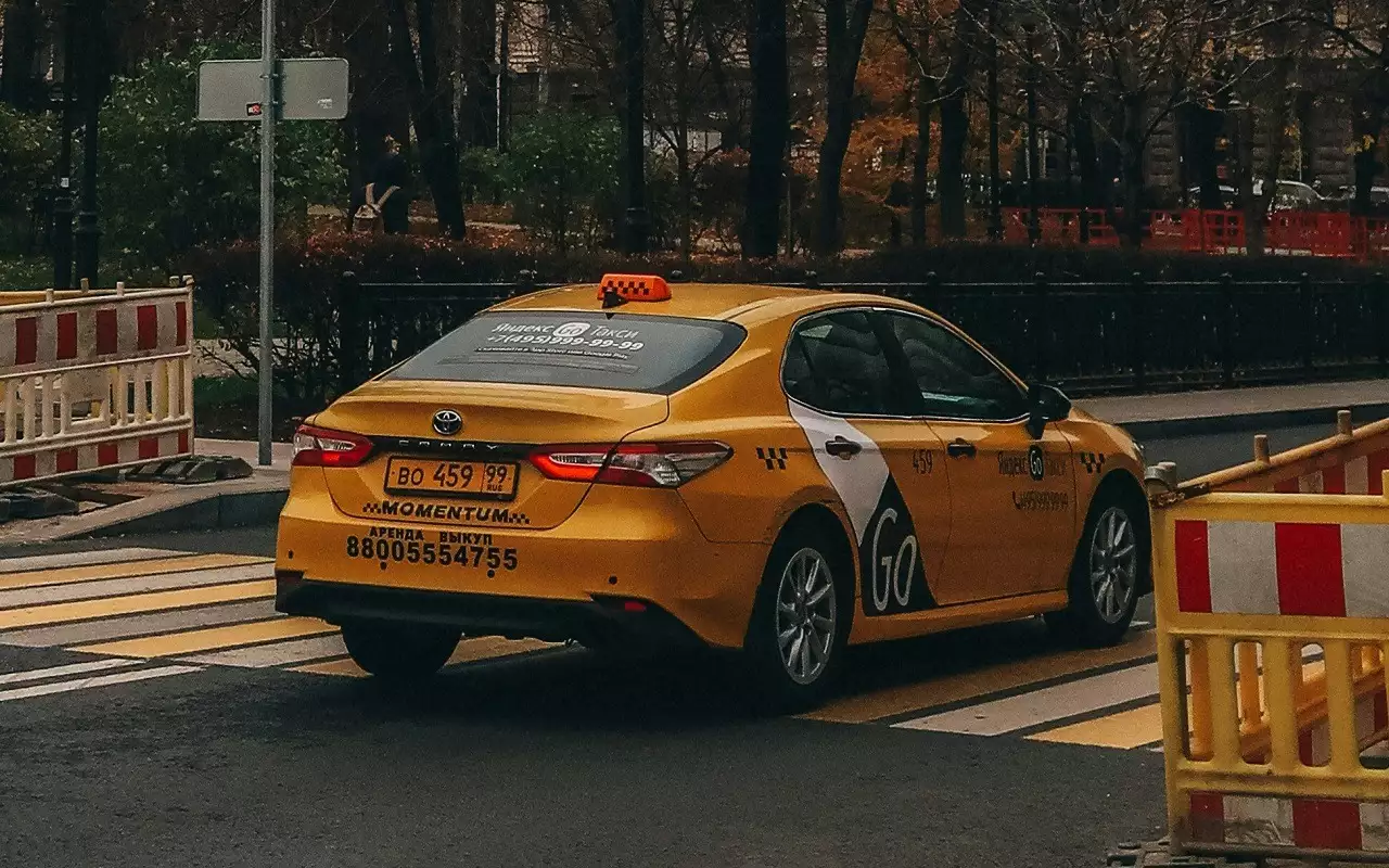 66%  таксопарков отказались от обновления машин из-за закона о локализации