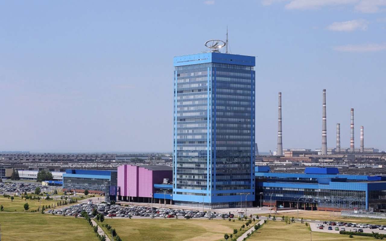 Aura, Avira, Iskra, Mira: еще больше имен для новых Lada