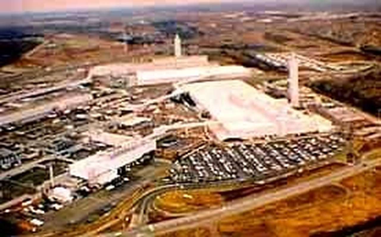 Ford закрыл завод в Канаде