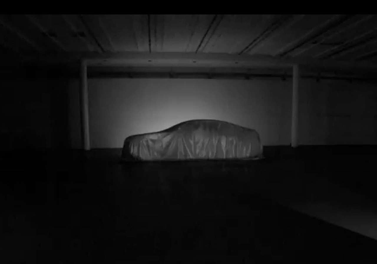 Volvo показала тизер своего нового концепта (ВИДЕО)