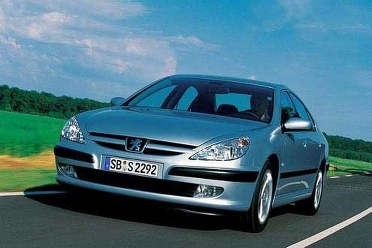 Peugeot отзывает более 5000 авто