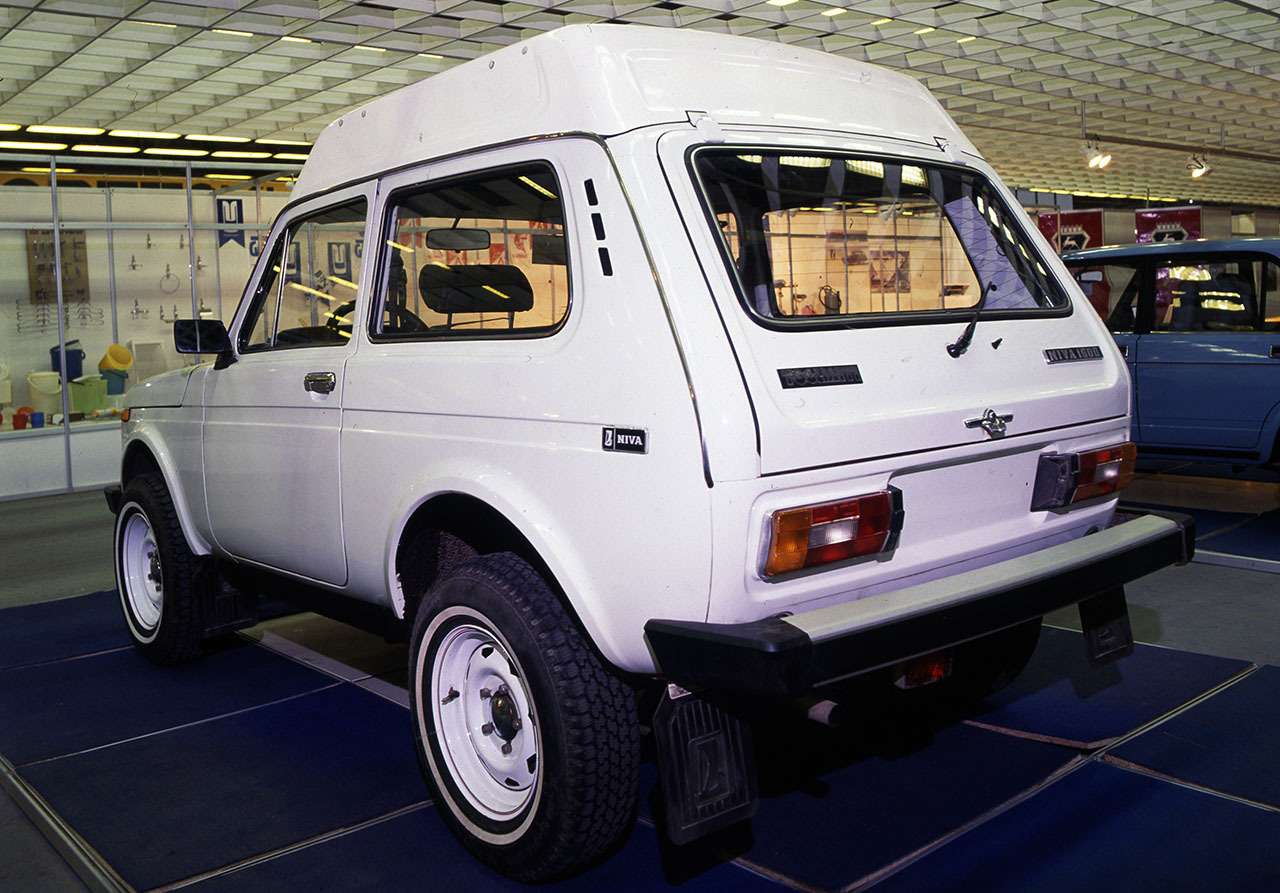 ВАЗ 2121 Lada - Нива