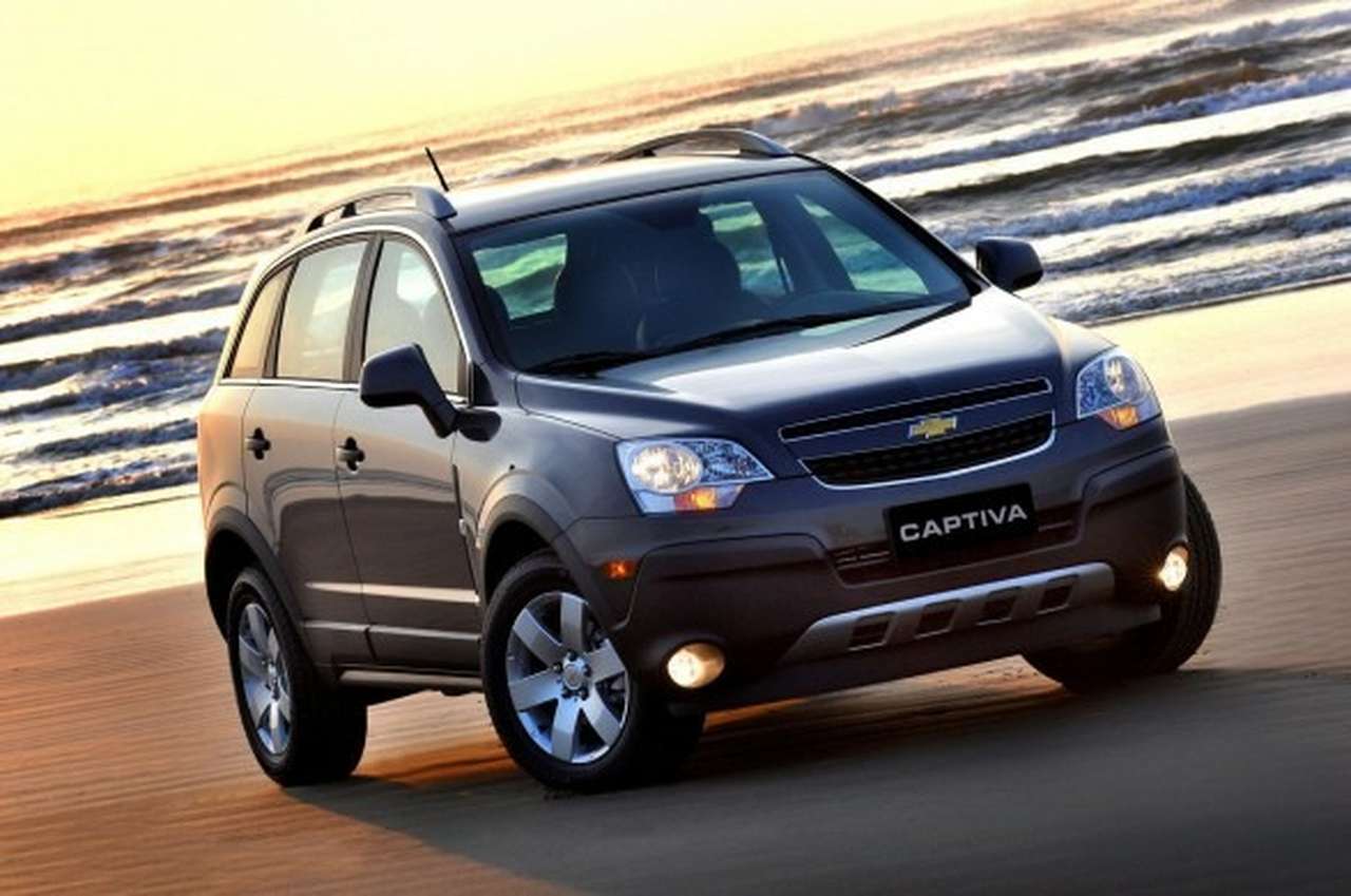 Кроссовер Chevrolet Captiva попал под отзыв