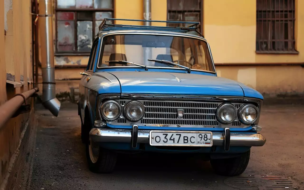 МВД прокомментировало сообщения о запрете в РФ легковых авто старше 30 лет