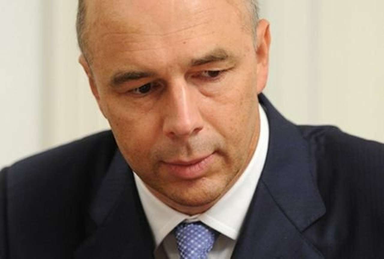 Минфин: Повышать акцизы на бензин следует постепенно