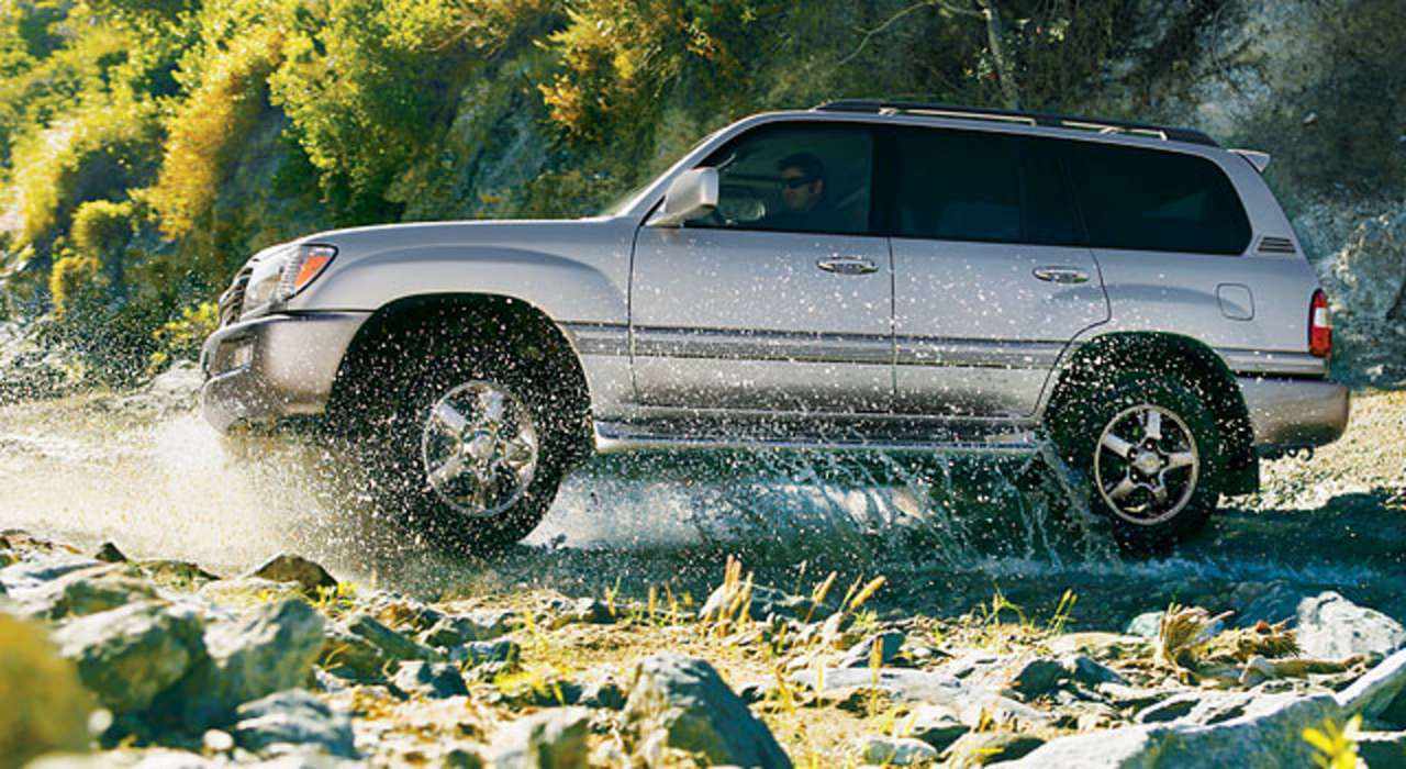 Новый Land Cruiser увидит свет в 2006-м
