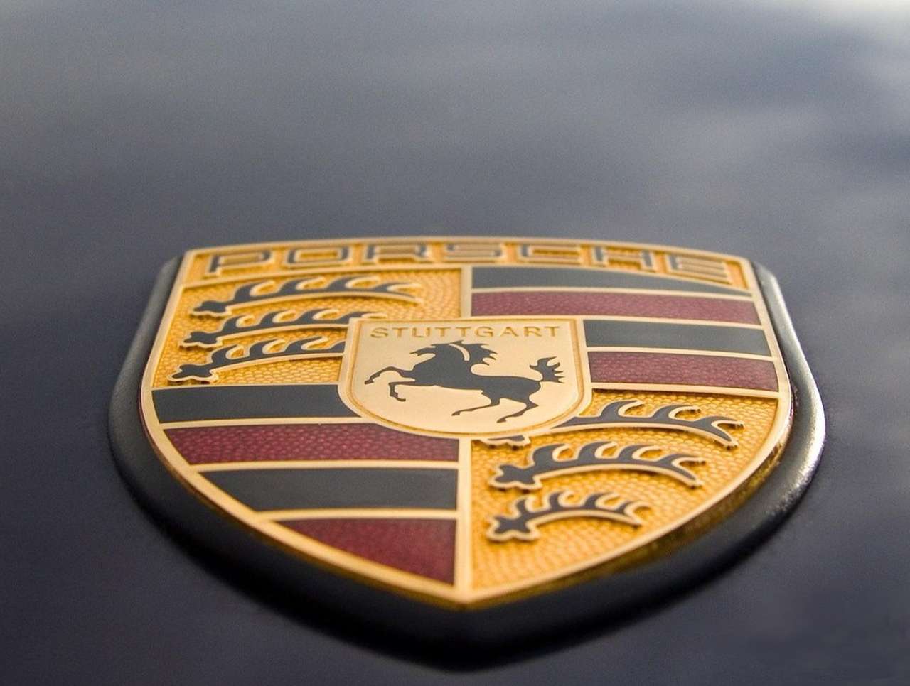 Менеджеров Porsche подозревают в кредитных махинациях