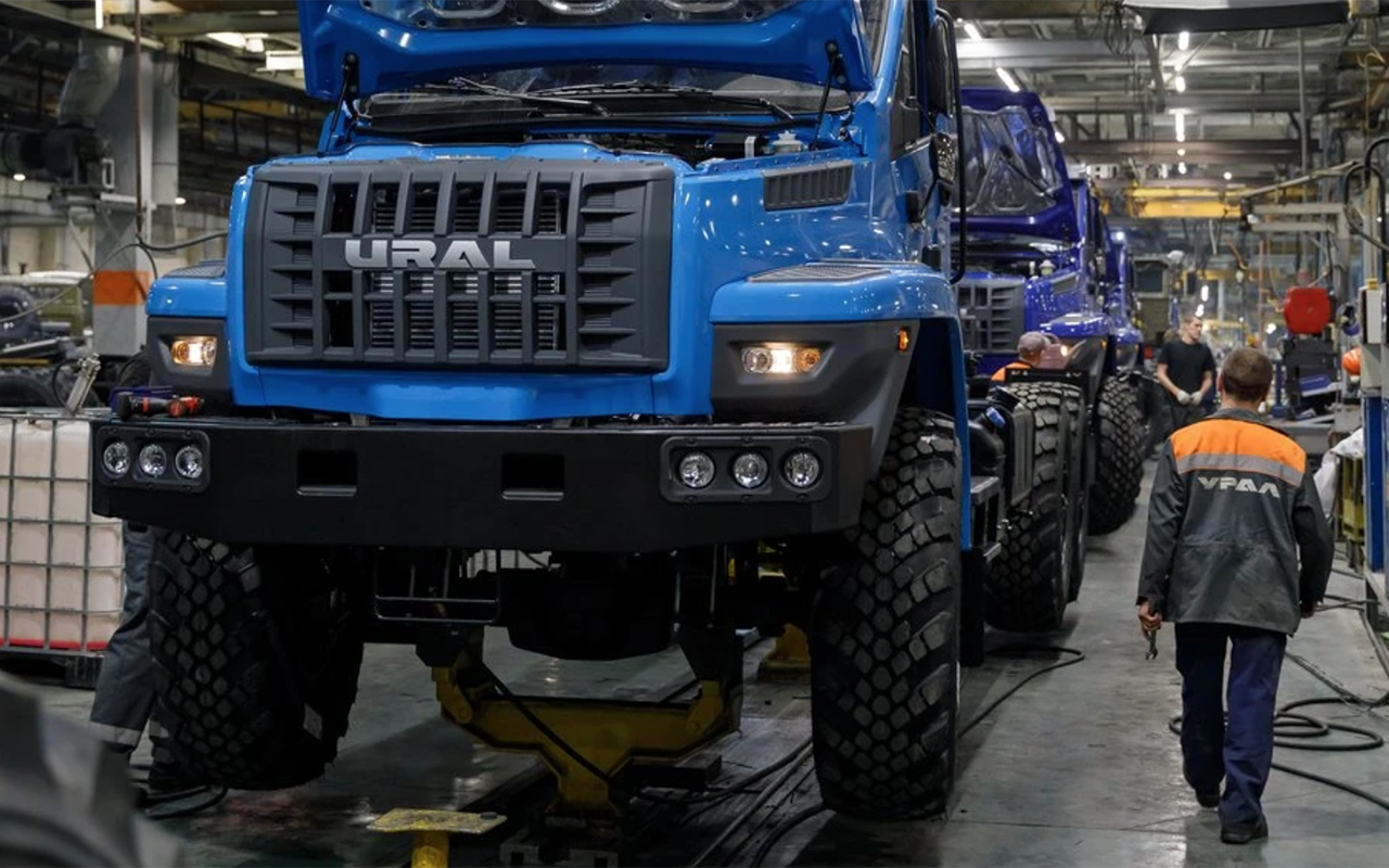 «Урал» расширяет производство грузовиков