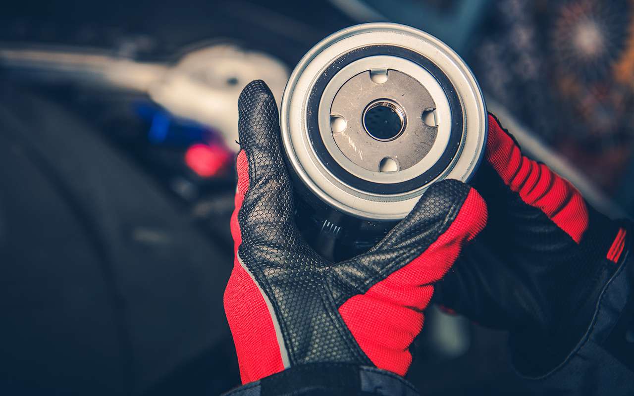 Почему на этих двигателях не было масляных фильтров?