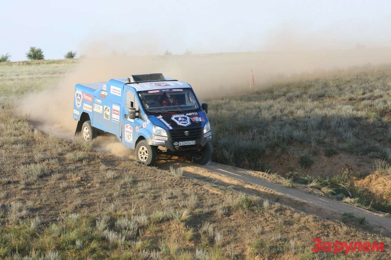 Шелковый путь 2013. Дневник команды. День третий. Своих не бросаем