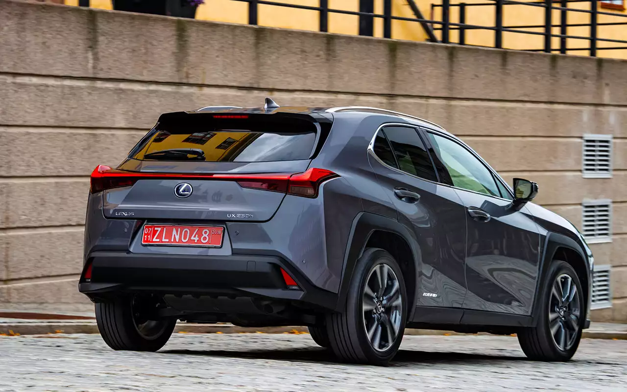 Lexus UX 2017