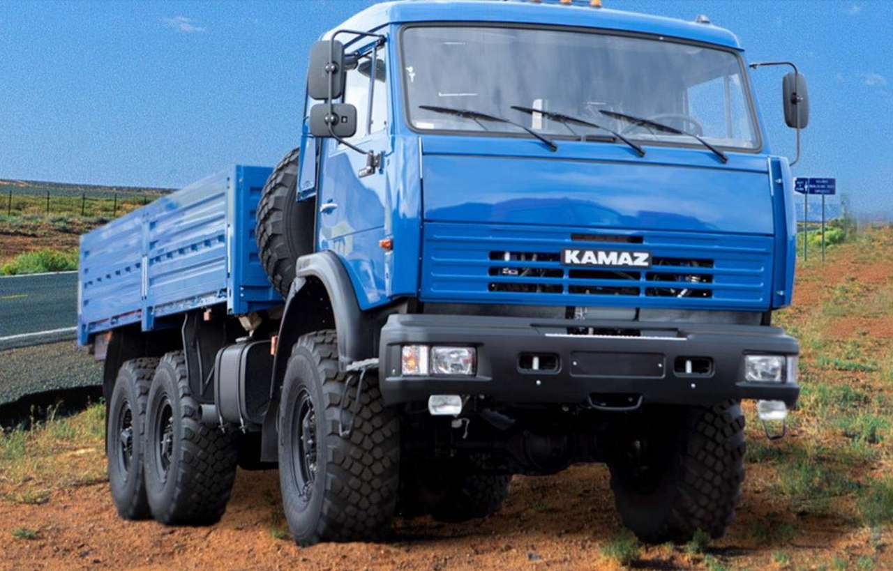 КАМАЗ зафиксировал спад продаж в 2013 году