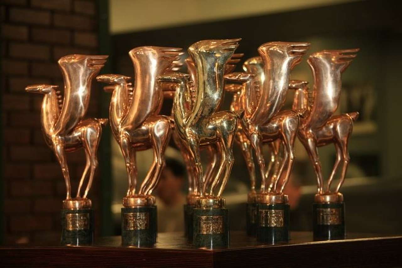 Статуэтки Пегасов Гран-при "За рулем".