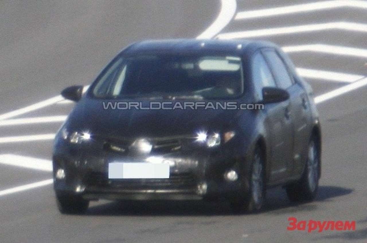 Новый Toyota Auris получит смелую внешность
