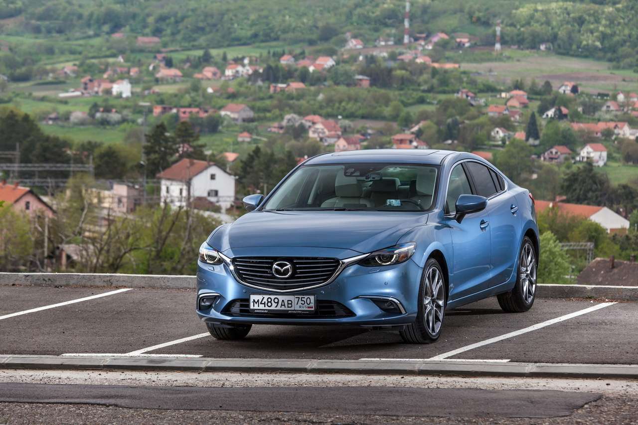 Mazda 6.  Производство: Россия.  От 990 000 рублей.