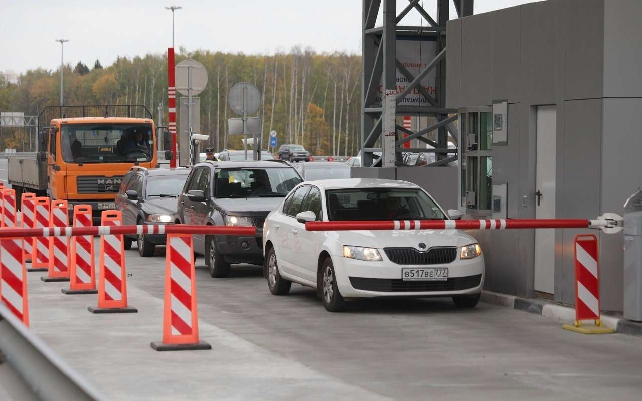 Военные и гвардейцы будут бесплатно ездить по платным трассам — Госдума разрешит