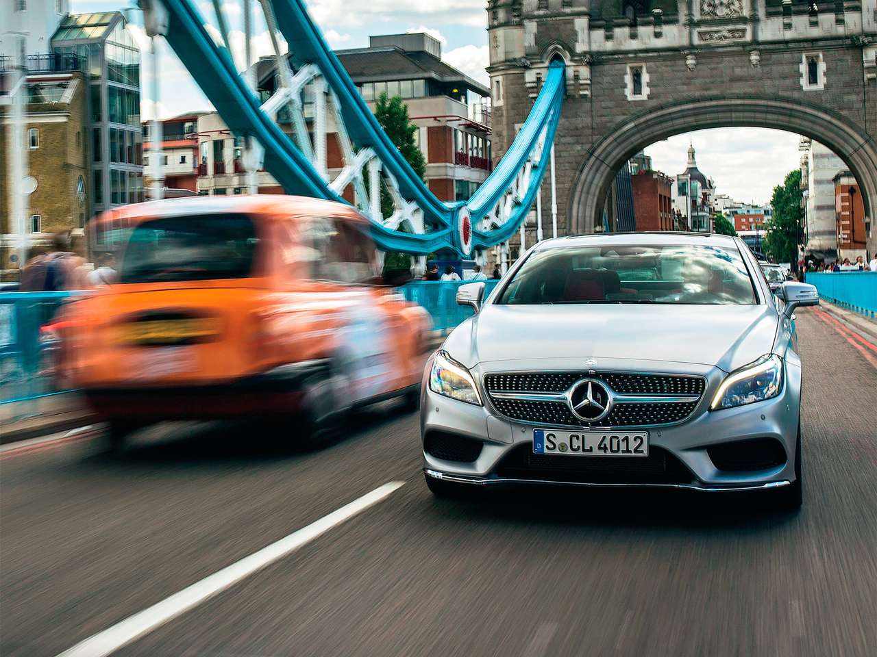 Mercedes-Benz CLS: светлый путь