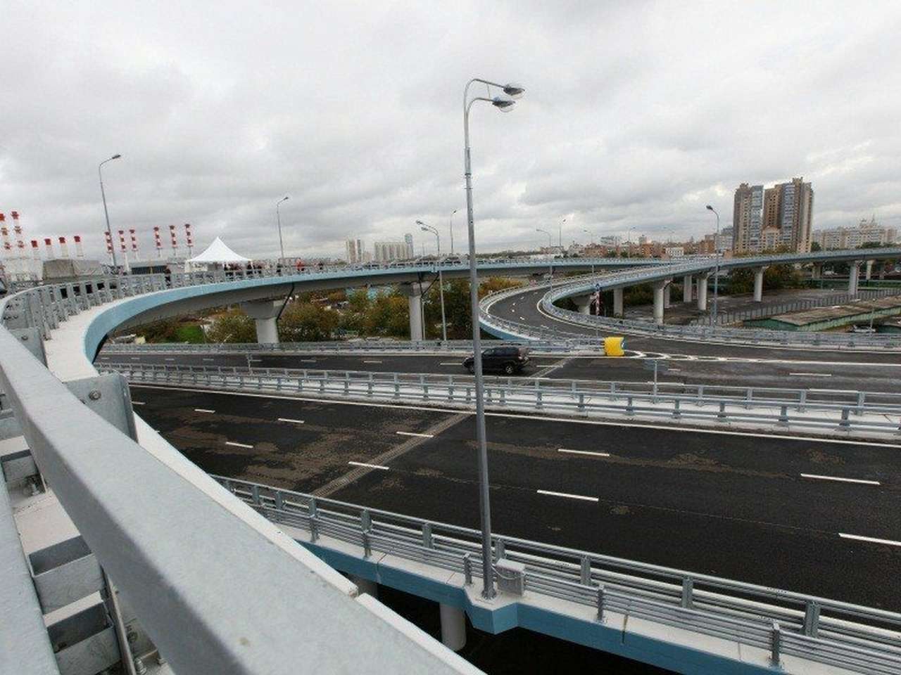 Московские блогеры собирают деньги на заграничных экспертов по борьбе с пробками