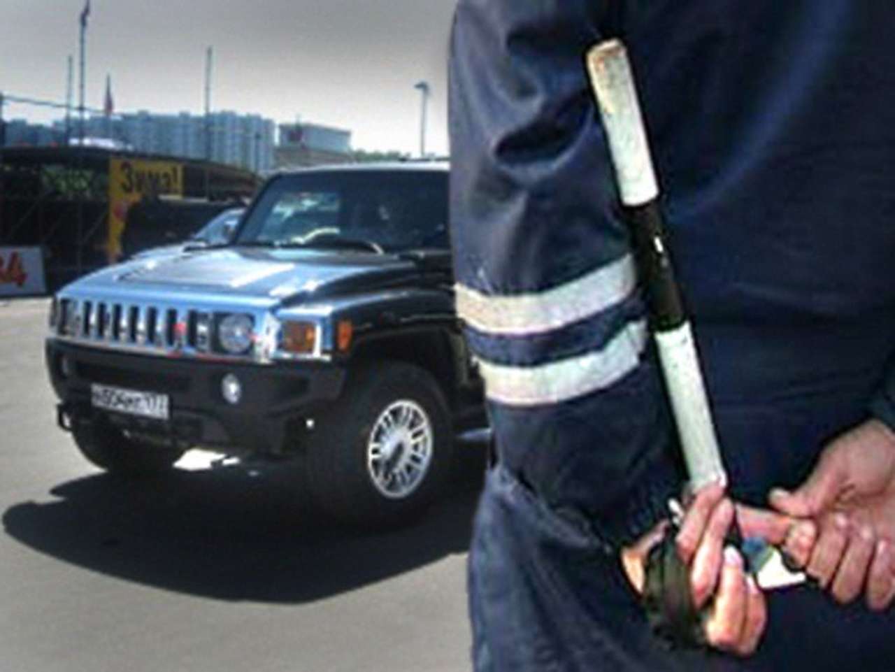 Видео с юным лжегаишником изучают в милиции