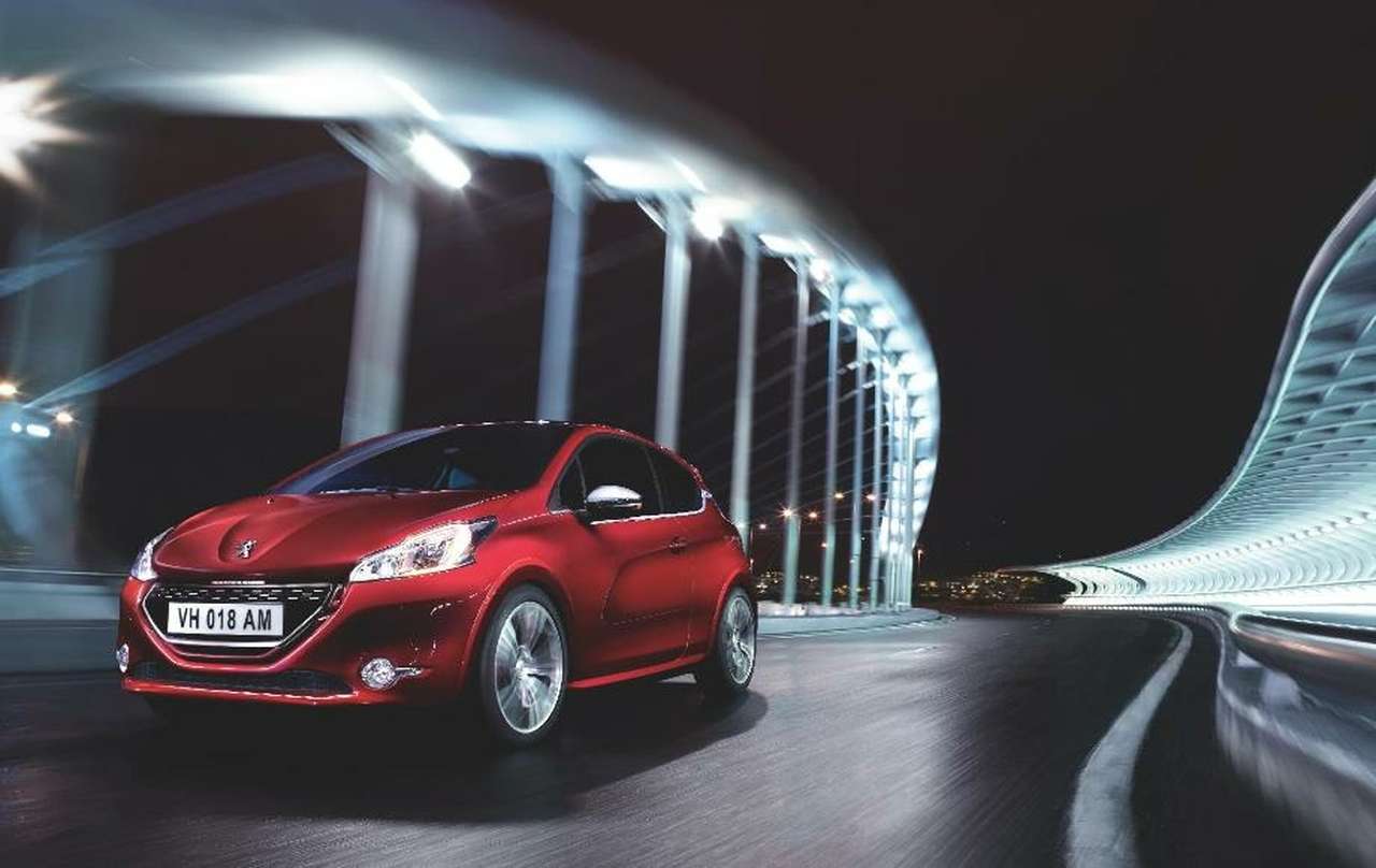 Peugeot 208 GTi – уже у российских дилеров