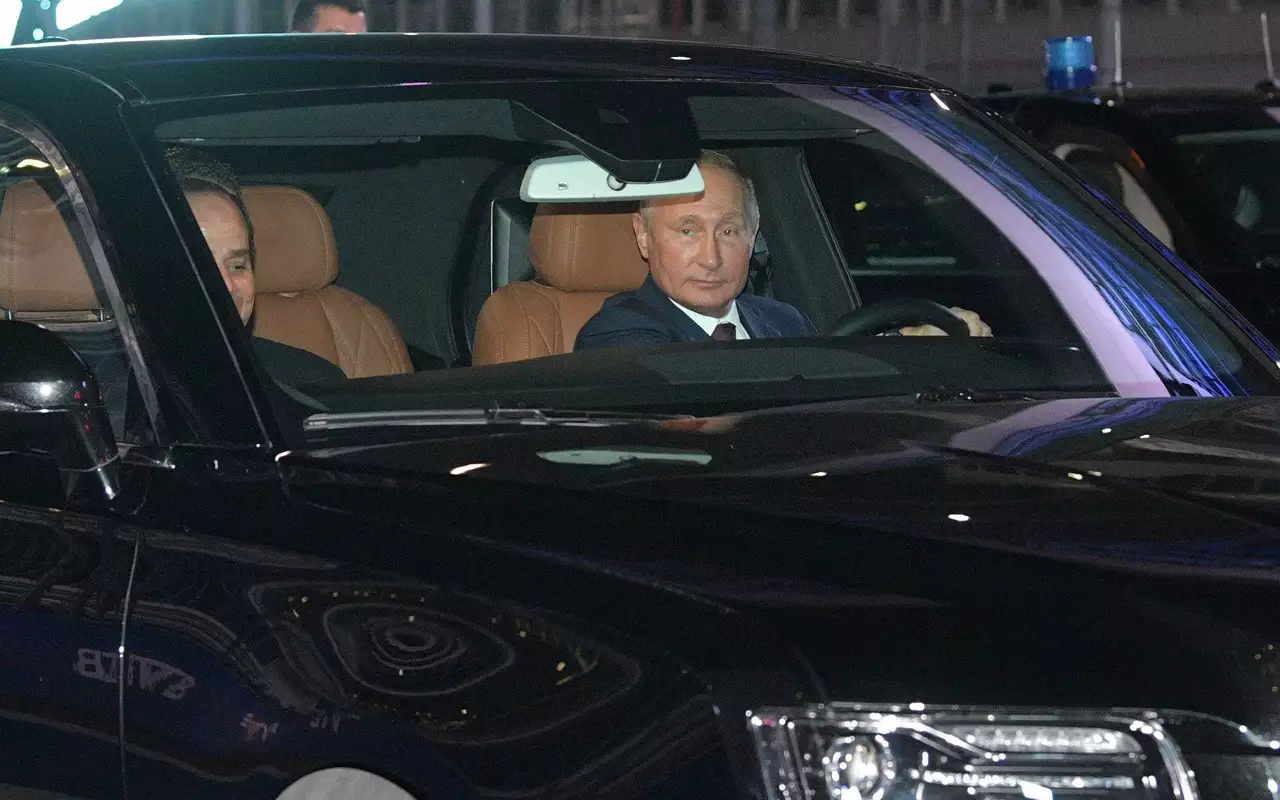 15 улучшений в обновленном Aurus Senat