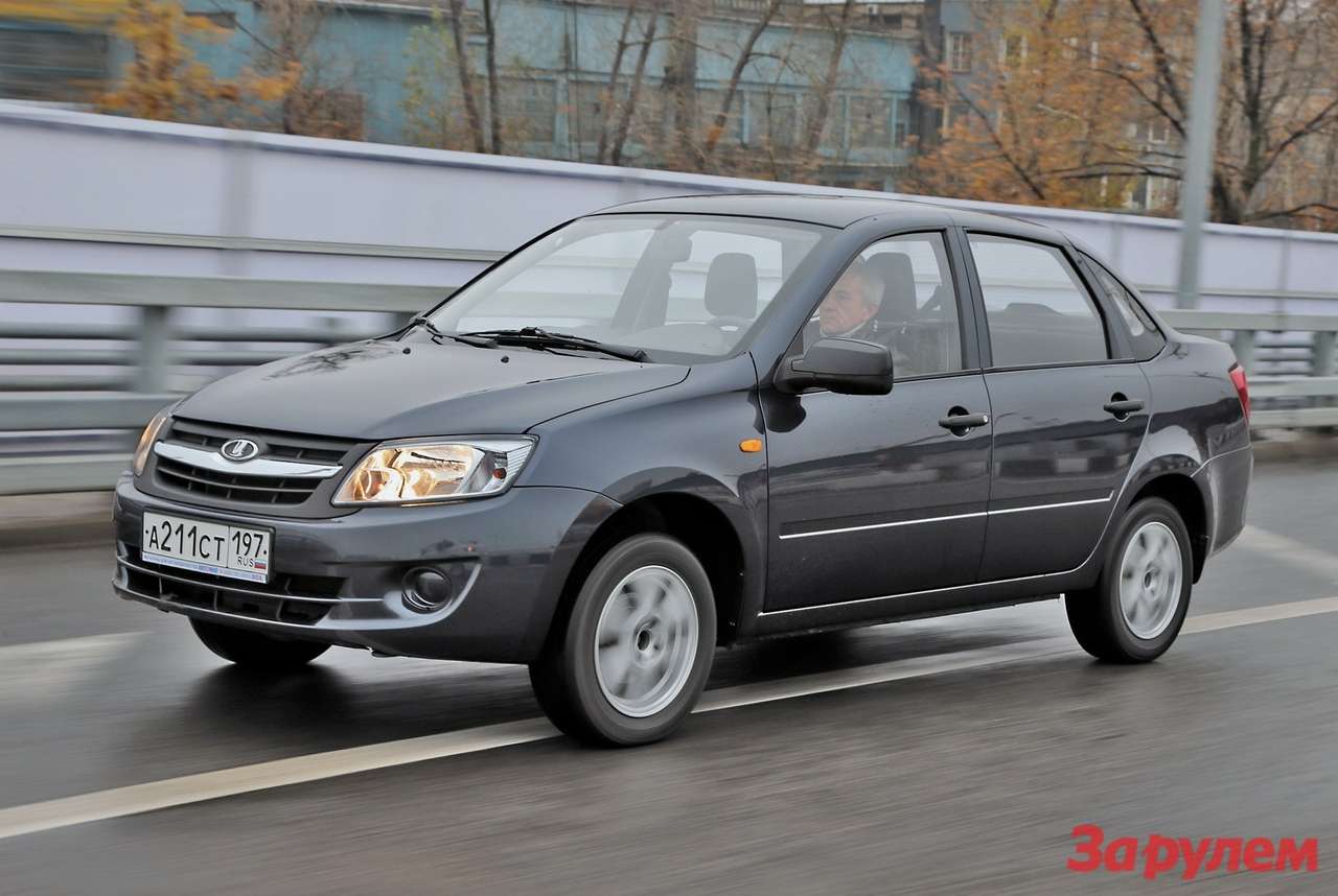 Lada Granta Норма 1.6 (87 л.с.) 5МТ: 260 000 руб. (Цена на момент покупки в феврале 2012 года)