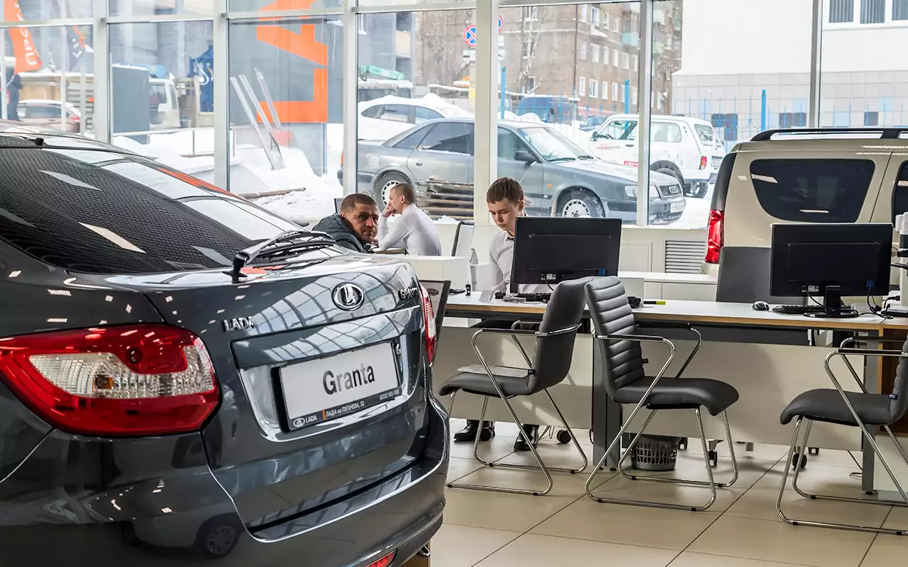 Три способа купить новую машину без наценки (и что не так с автомобильными маркетплейсами)