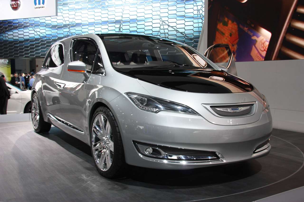 Chrysler представил минивэн без технического описания