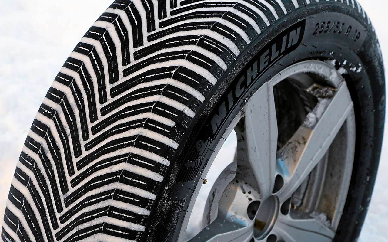 Можно ли ездить на всесезонной резине. Michelin CROSSCLIMATE. Michelin CROSSCLIMATE SUV. Michelin CROSSCLIMATE SUV Hyundai Tucson 2008. Ниссан Жук Michelin CROSSCLIMATE.