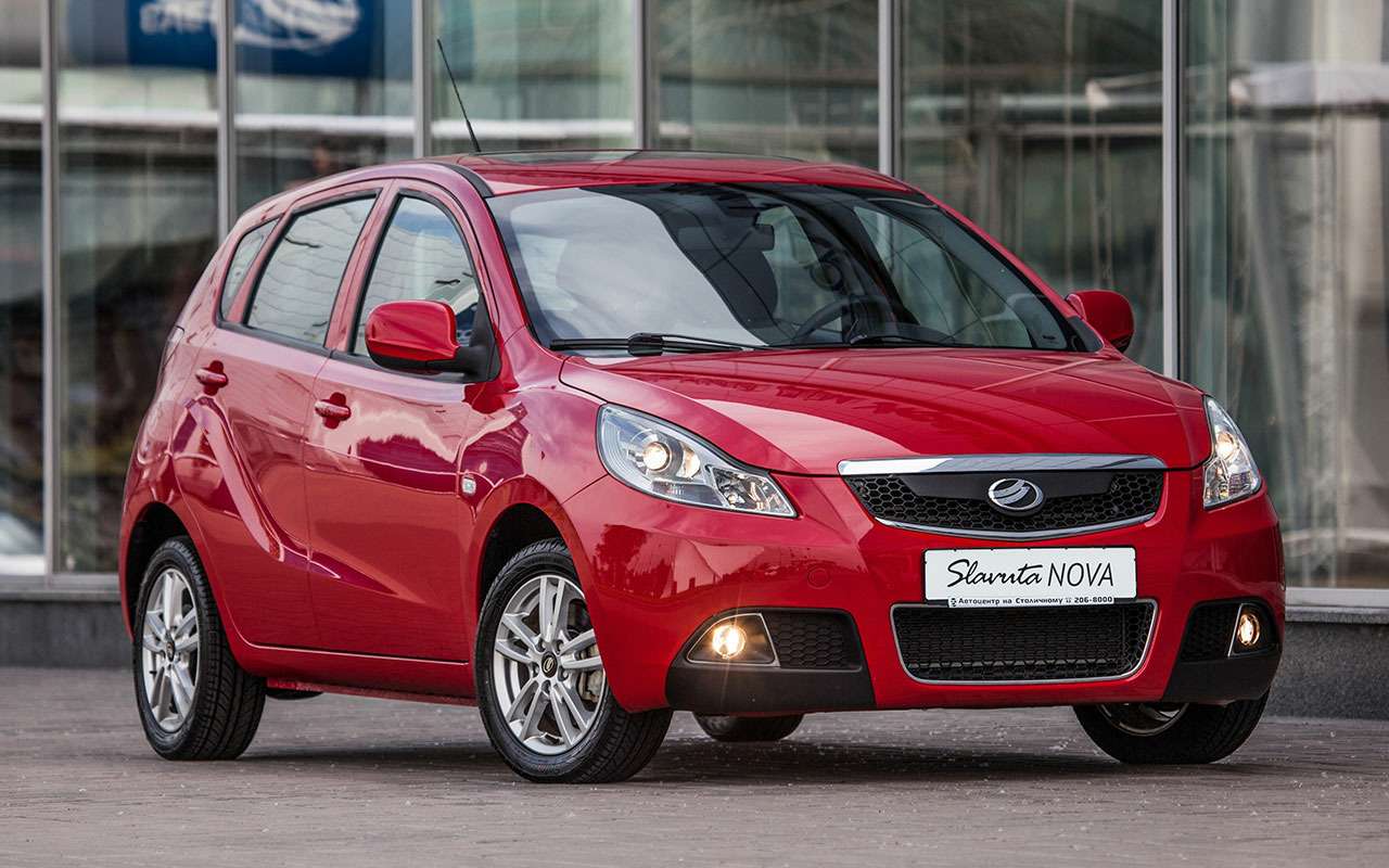 2016. Хэтчбек ZAZ Slavuta Nova представили на автошоу в Киеве как прототип и экспериментальный автомобиль собственной разработки, после чего получили порцию обструкции от народа, распознавшего под оболочкой Chery Riich G2. Соответственно, технические данные можно посмотреть на сайте китайской компании. УкрАвто, однако, планирует вывести новинку на мировой рынок, так что, может, к нам она тоже попадет.