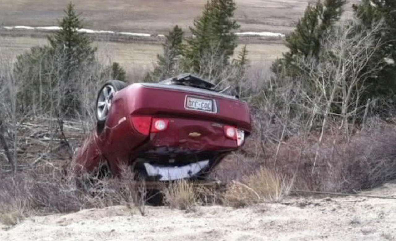 Американка провела 5 дней без воды в перевернувшемся автомобиле