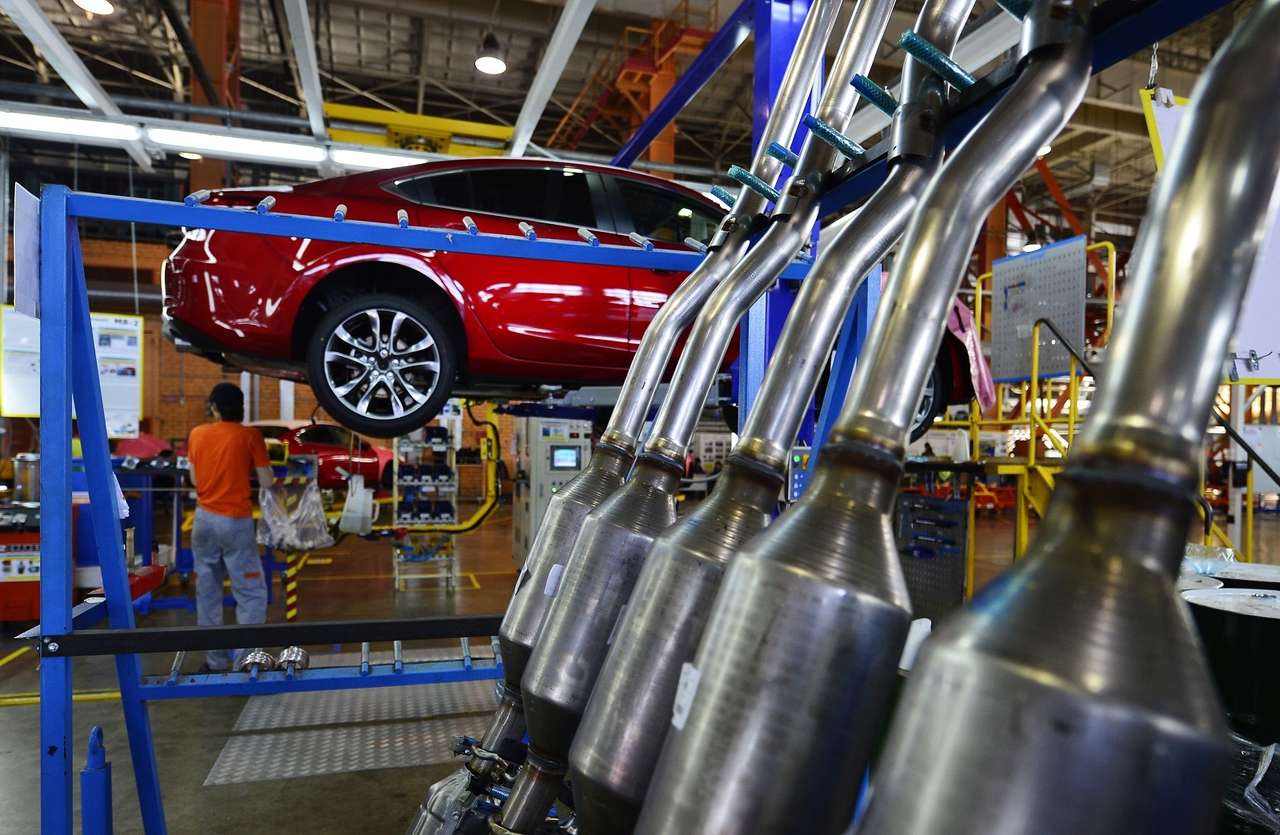 Sollers уволит четверть работников на заводе во Владивостоке