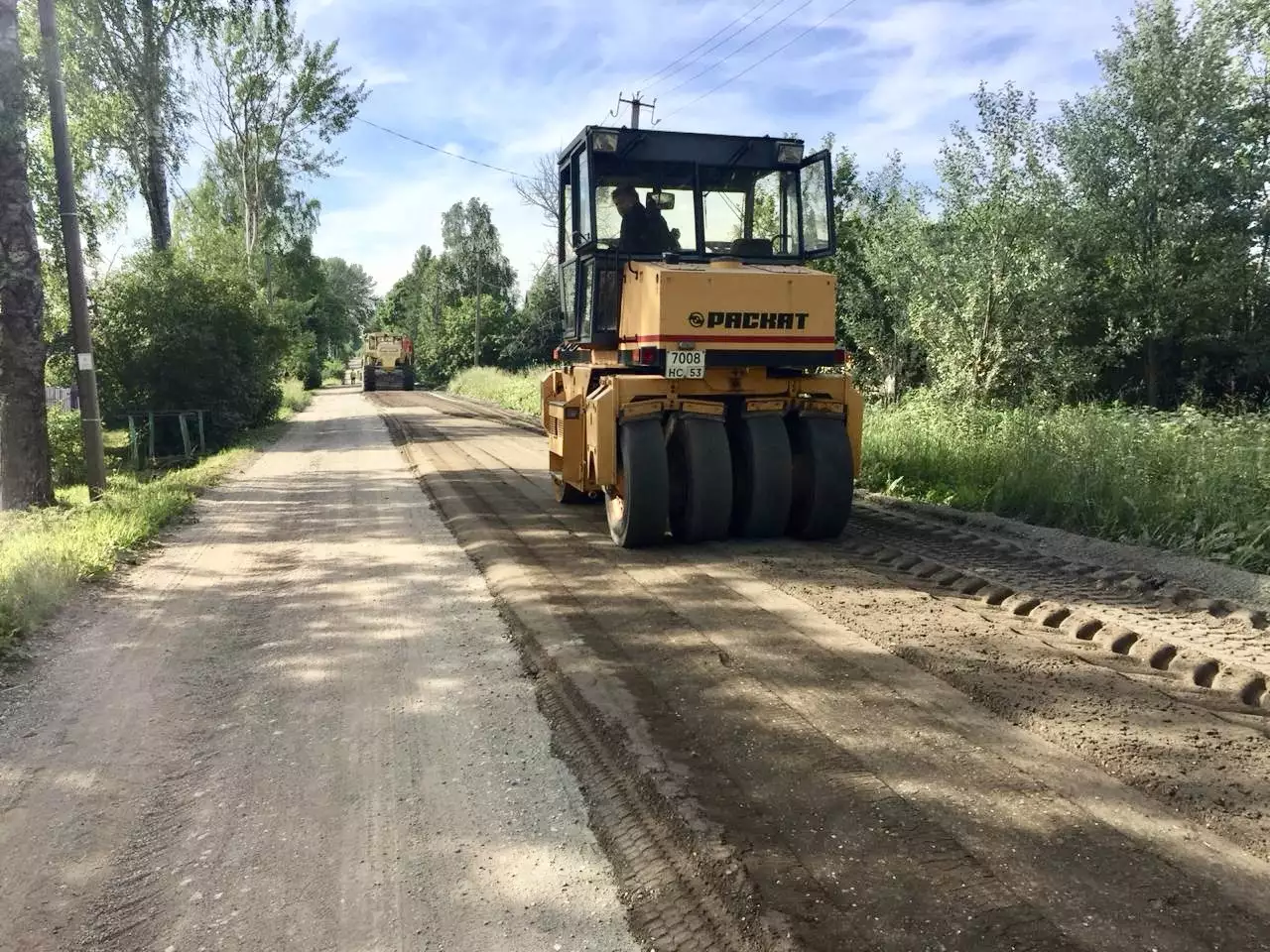 Дороги в регионах ремонтируют б/у асфальтом
