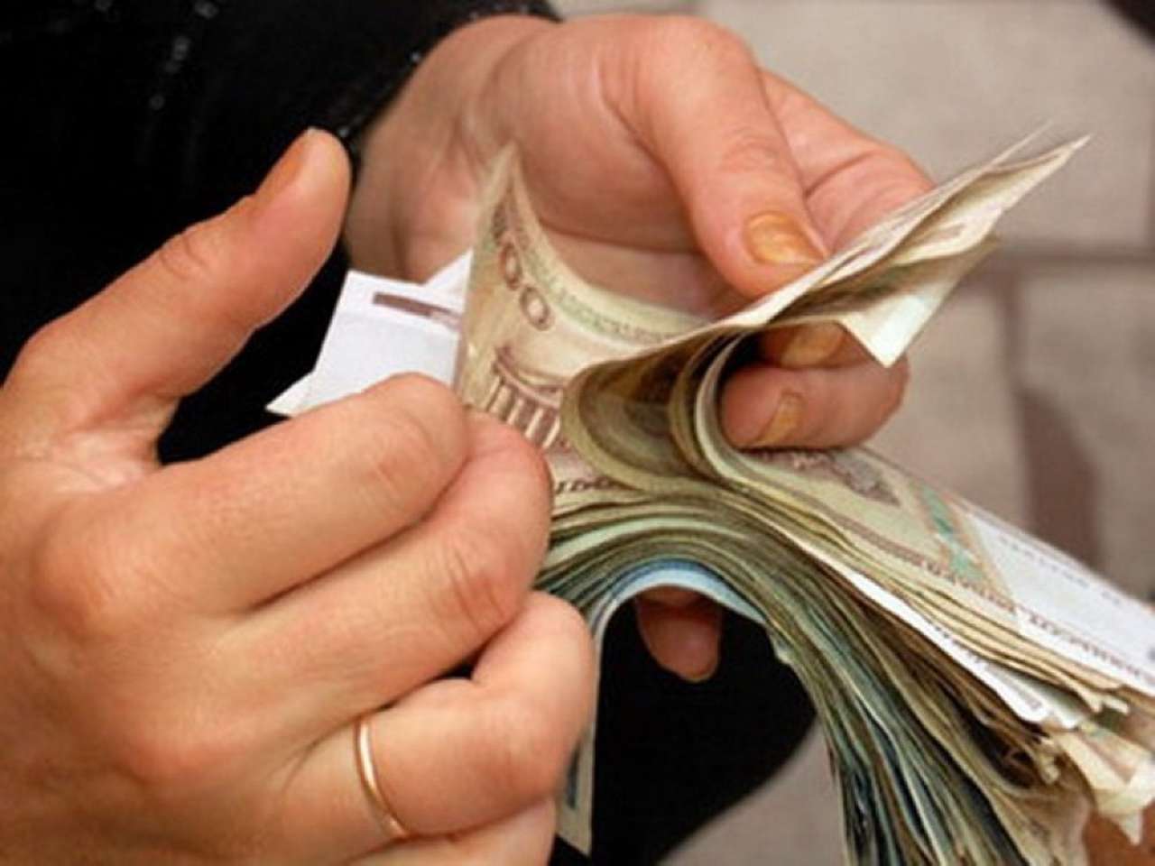 Белорусы протестуют против введения нового налога на авто