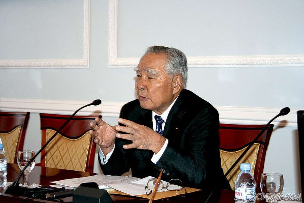 Соседи по Санкт-Петербургу