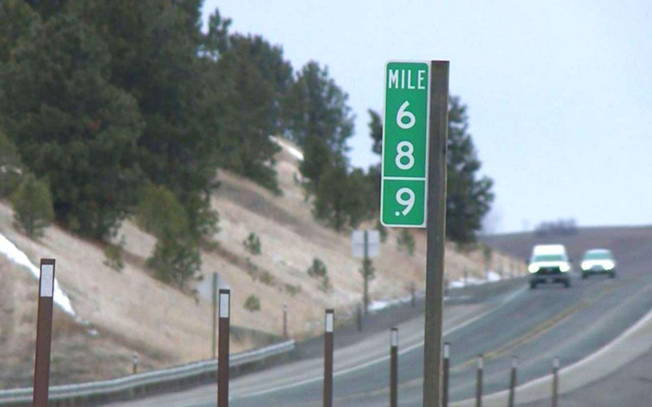 В США знаки «69» из-за воровства заменили на «68,9»