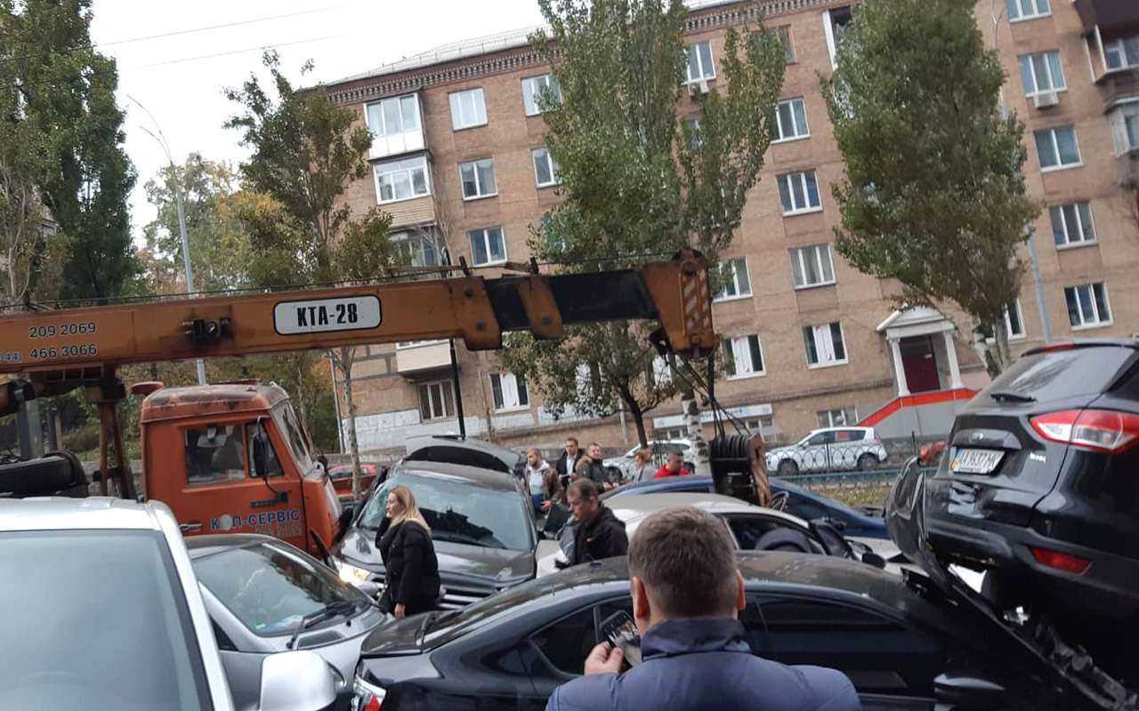 ДТП на бульваре Леси Украинки в Киеве