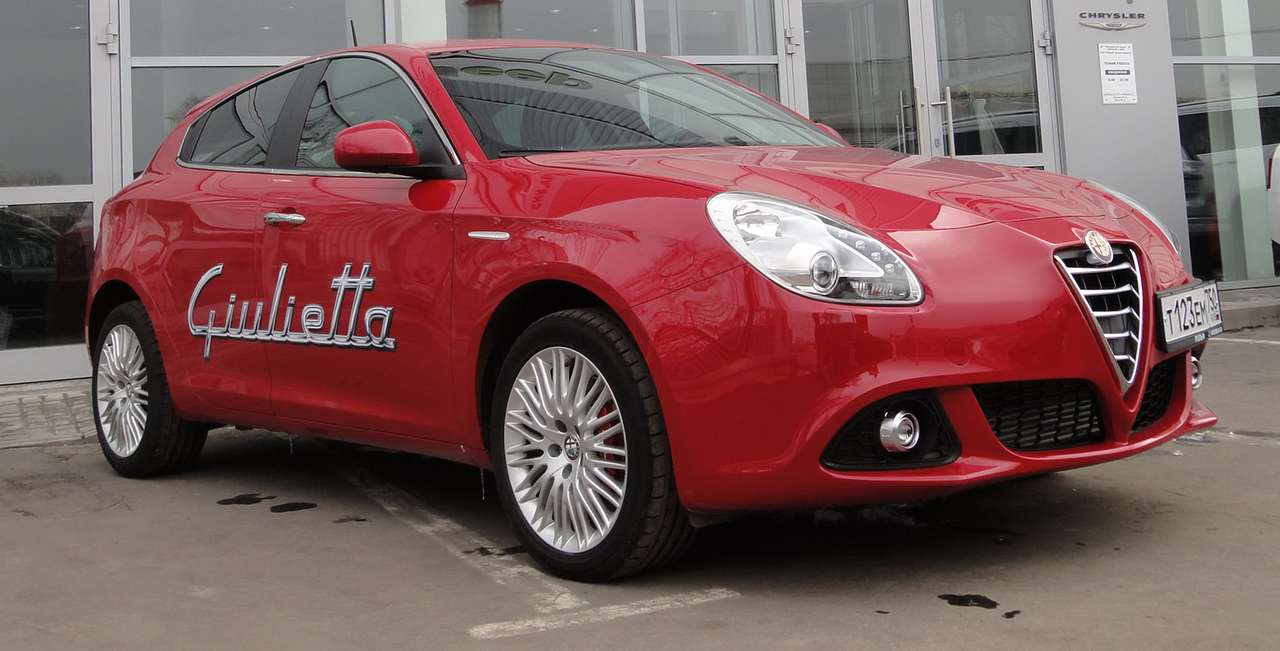 Alfa Romeo вернулась в Россию 