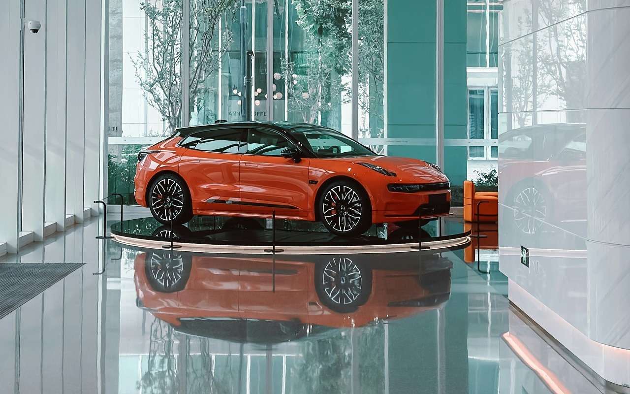 Популярный бренд электромобилей локализовал производство для обхода пошлин