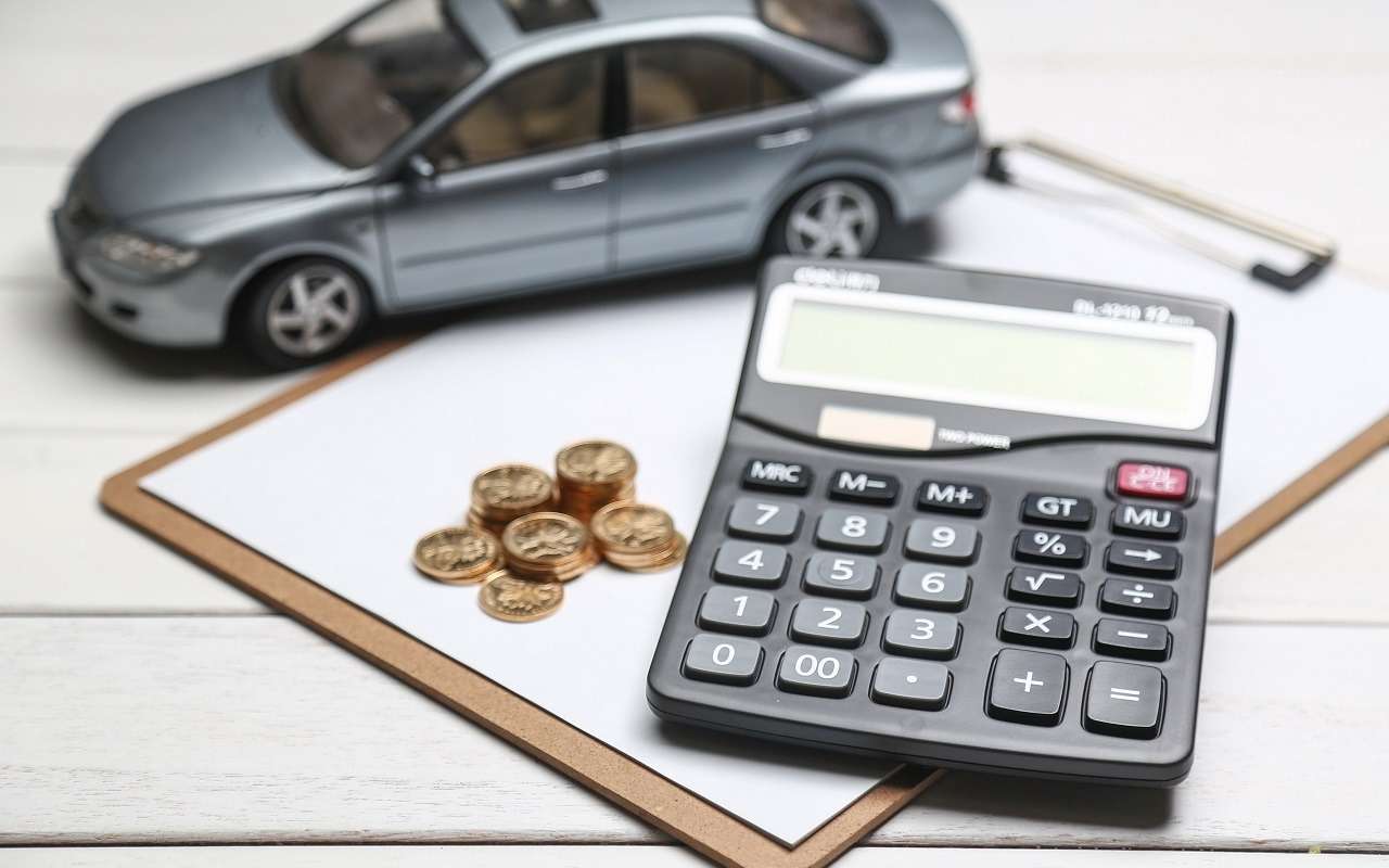 Цены на новые машины в России могут вырасти за год на 20-40%