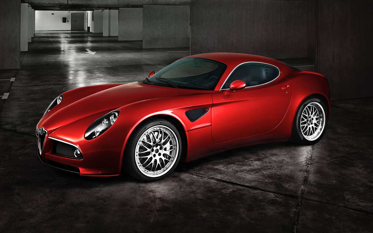 Самое дорогое парковочное место в Москве: его продают по цене «трешки»