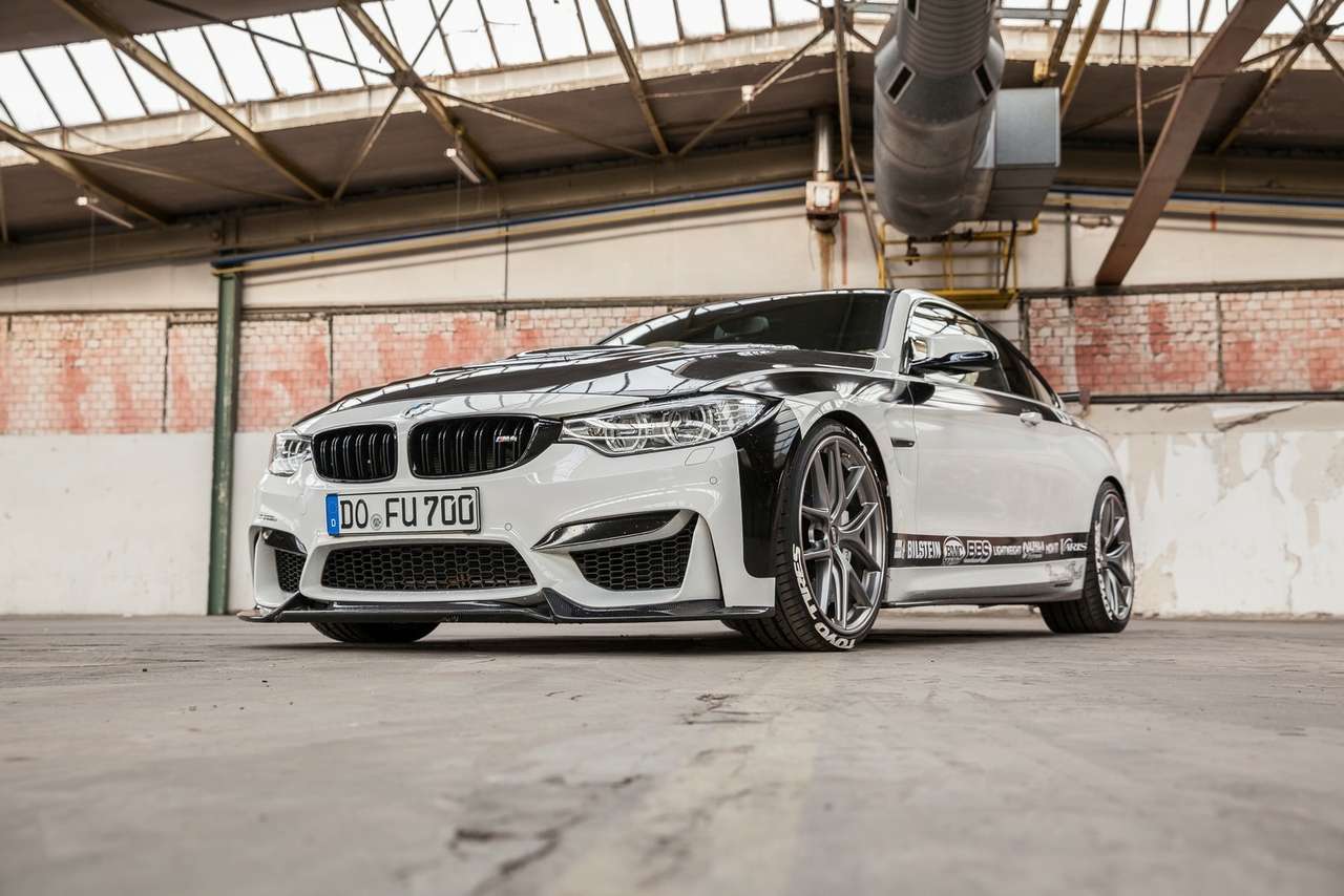 В шаге от «гипер»: тюнинговый BMW M4 сорвался с цепи