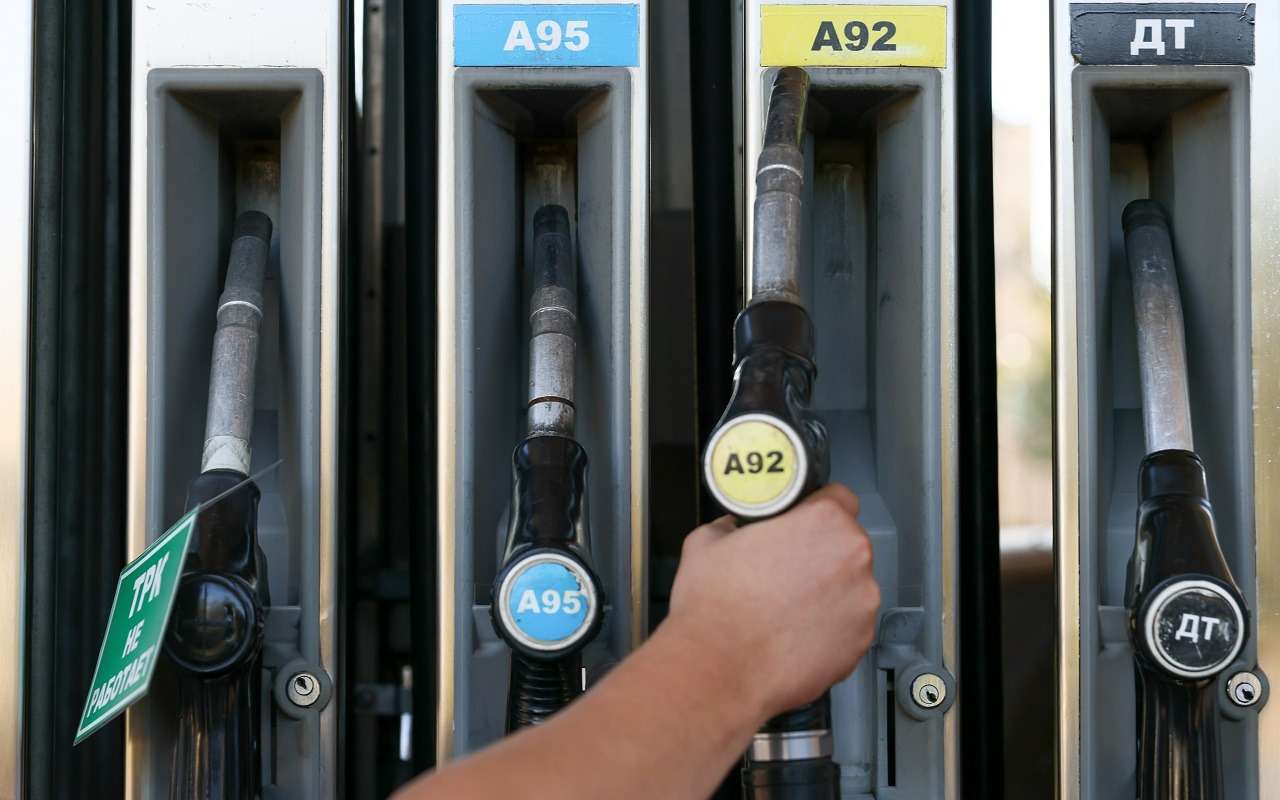 Фатальные последствия: почему нельзя заправлять машину АИ-92 на постоянной основе