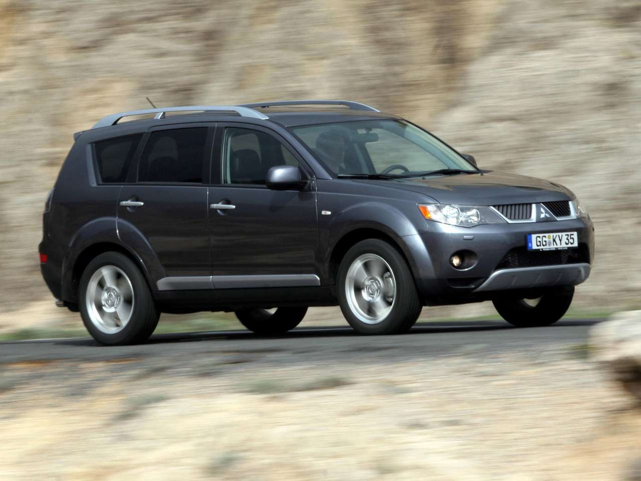 В России отзывают 35 484 автомобиля Mitsubishi Outlander