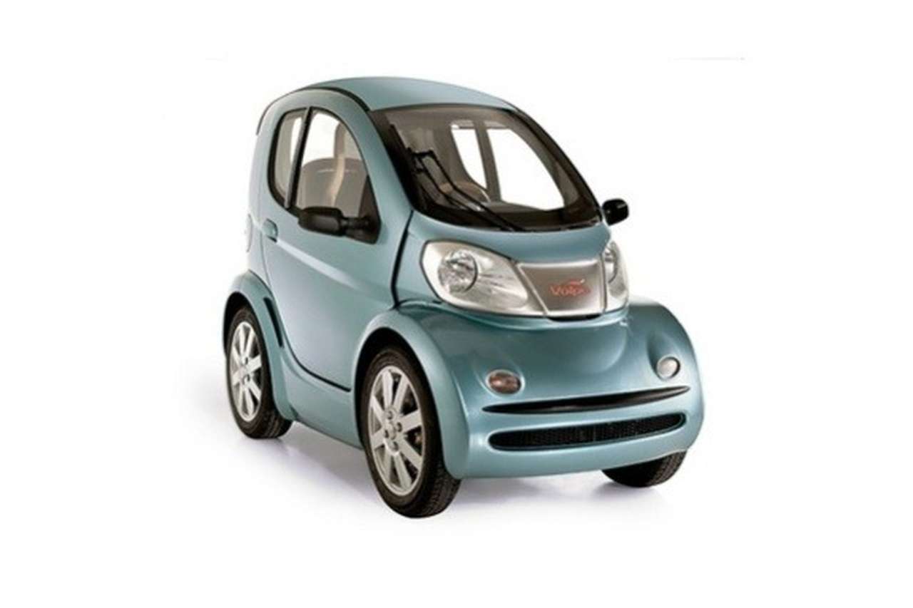 VOLPE положено следующее оснащение: кондиционер, аудиосистема, читающая формат MP3, стеклоподъемники с электроприводом, центральный замок и навигатор