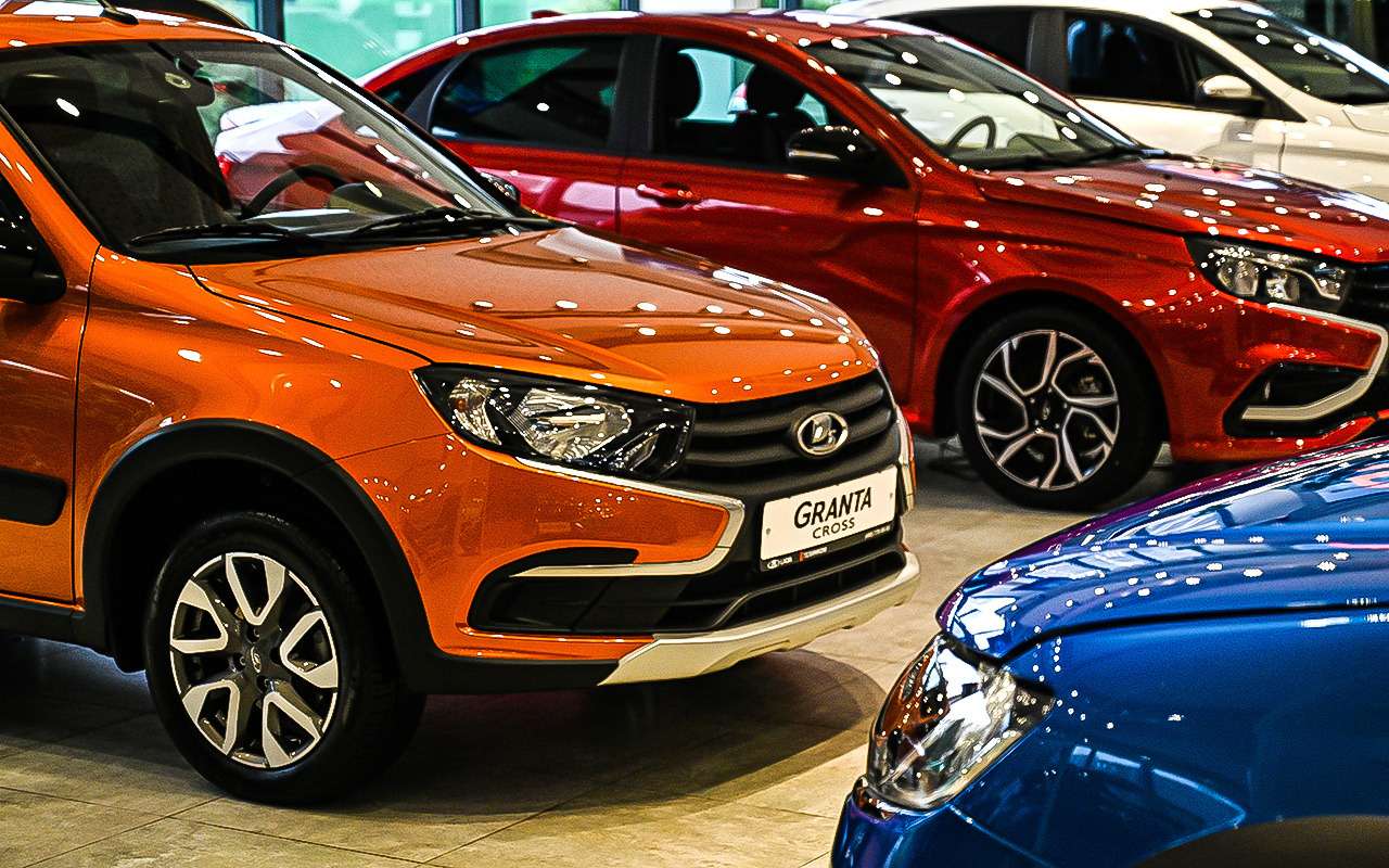 Названы самые популярные в России цвета кузова