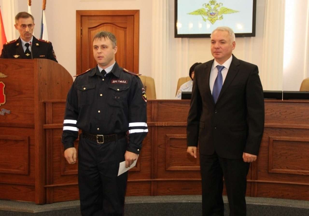 Гаишники отказались от взяток и получили премии