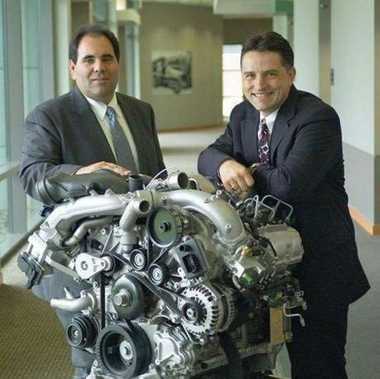 Chrysler и GM наберут штат