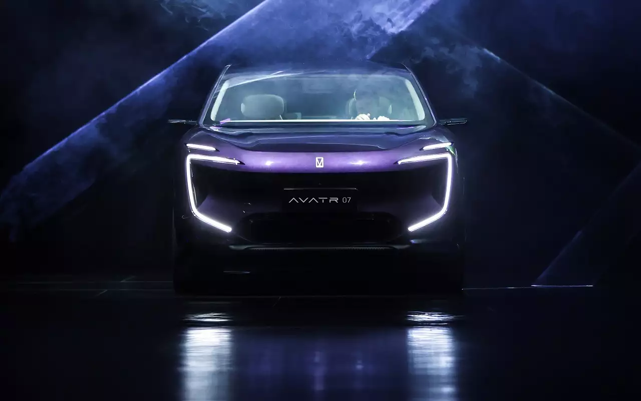 Avatr 07