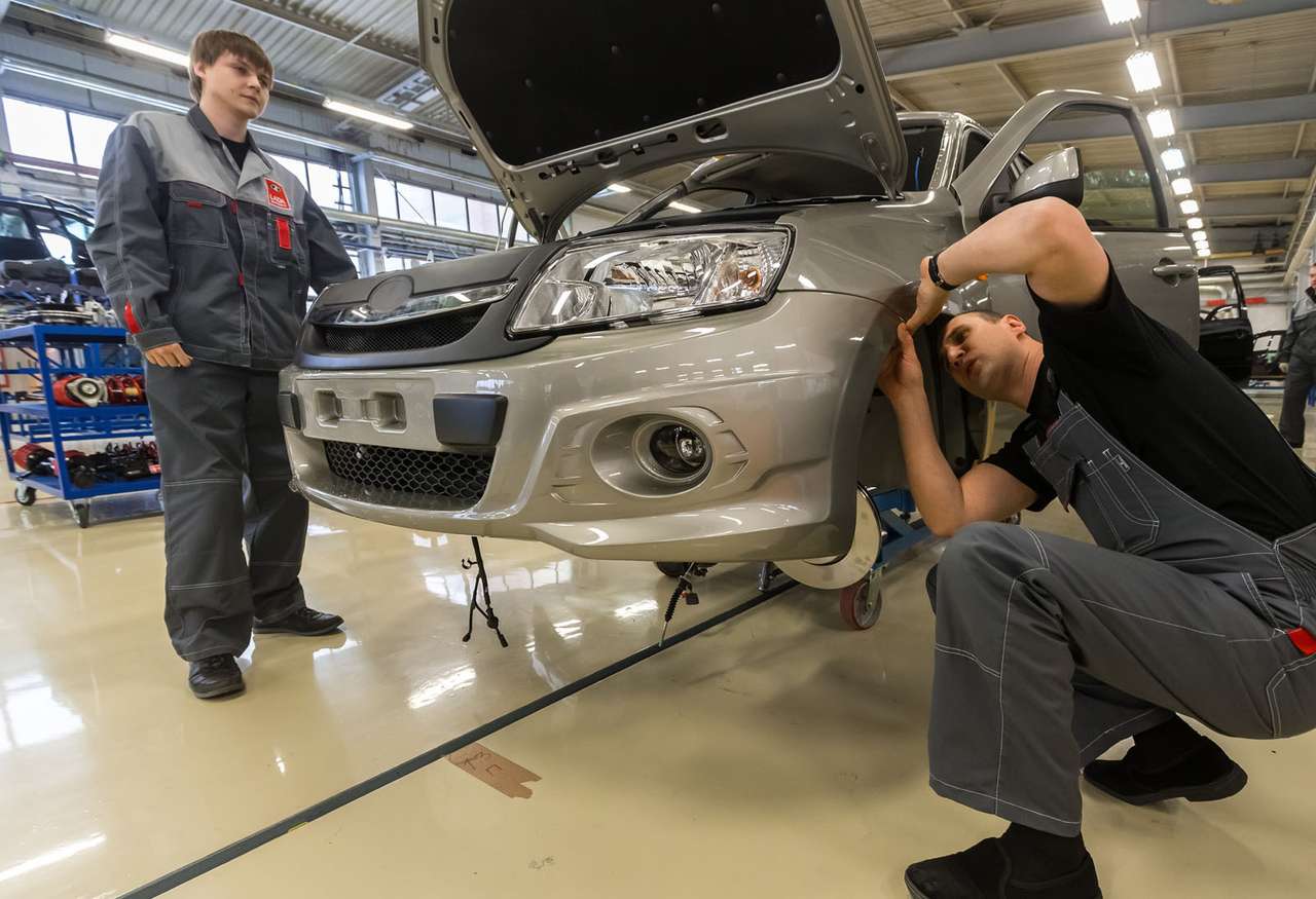 АВТОВАЗ увеличил долю российских закупок по стали и стеклу